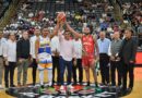 Kelvin Cruz hace saque de honor en juego Mauricio Báez vs Bameso en Prudential Center, New Jersey