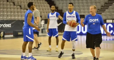 Fedombal anuncia el listado de 24 baloncestistas para la Clasificatoria del Mundial Fedombal anuncia el listado de 24 baloncestistas para la Clasificatoria del Mundial
