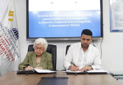 DIGEIG y Juventud firman acuerdo para capacitar a jóvenes en ética, integridad y prevención de la corrupción