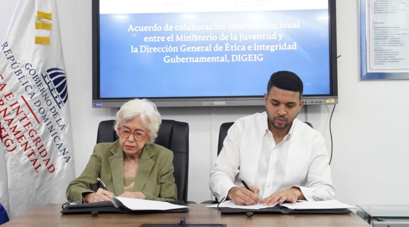 DIGEIG y Juventud firman acuerdo para capacitar a jóvenes en ética, integridad y prevención de la corrupción
