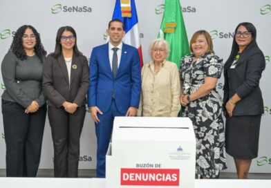 SeNaSa fortalece la transparencia con instalación de Buzón Físico de Denuncia Ciudadana SeNaSa fortalece la transparencia con instalación de Buzón Físico de Denuncia Ciudadana