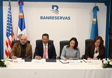 Anuncian alianza para fortalecer remesas e inclusión financiera en RD