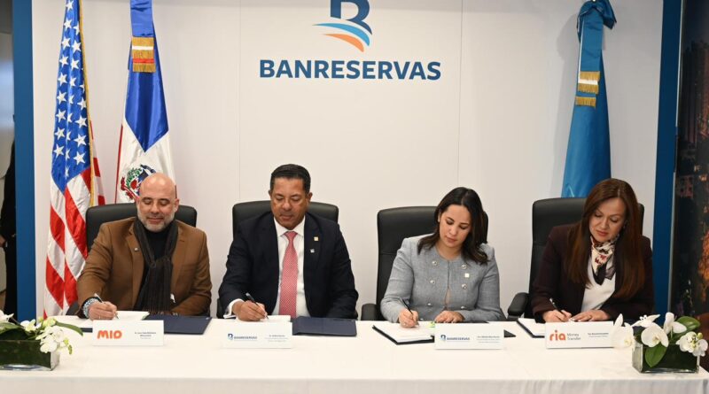 Anuncian alianza para fortalecer remesas e inclusión financiera en RD