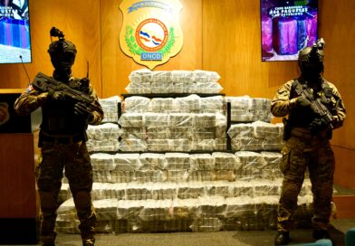 La DNCD se incauta de cargamento de 564 paquetes de presunta cocaína y arresta 5 hombres La DNCD se incauta de cargamento de 564 paquetes de presunta cocaína y arresta 5 hombres