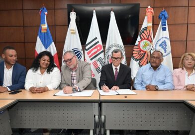 Ministerio de Trabajo y UNI Américas firman memorándum por derechos laborales en RD
