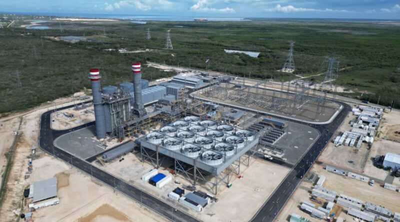 La termoeléctrica de Manzanillo fortalece el sistema eléctrico y es de las más modernas del Caribe La termoeléctrica de Manzanillo fortalece el sistema eléctrico y es de las más modernas del Caribe