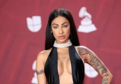 Detienen a “Yailin La Más Viral” y ocupa dos armas de fuego en SDE Detienen a “Yailin La Más Viral” y ocupa dos armas de fuego en SDE