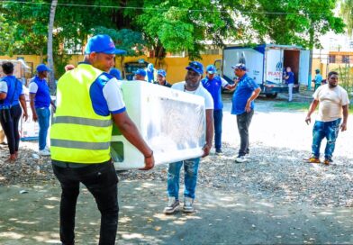 <a href="https://n.com.do/2026/04/10/gobierno-entrega-enseres-a-familias-afectadas-por-inundaciones/">Gobierno entrega enseres a familias afectadas por inundaciones</a>