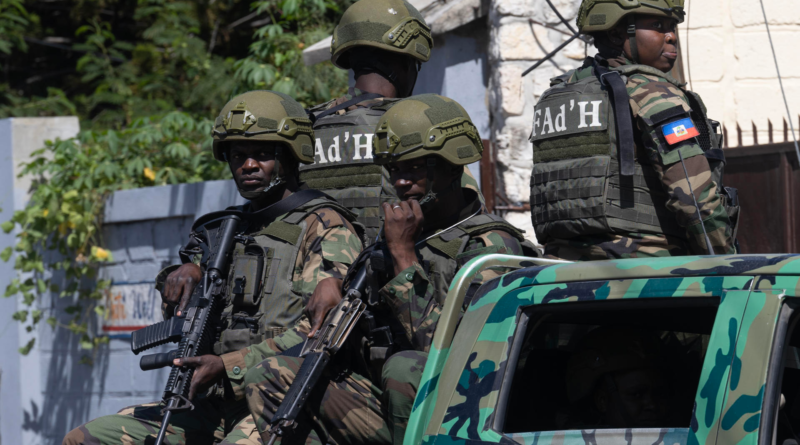  Fuerzas Armadas de Haití decretan la alerta máxima a partir del lunes