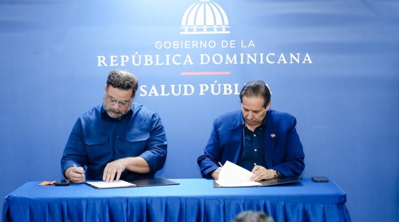 Salud y Medio Ambiente firman convenio para agilizar permisos ambientales en proyectos del Sistema Nacional de Salud