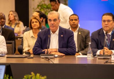 Abinader llama a fortalecer la integración regional y a impulsar una implementación más práctica y efectiva del Acuerdo CARIFORO–Unión Europea