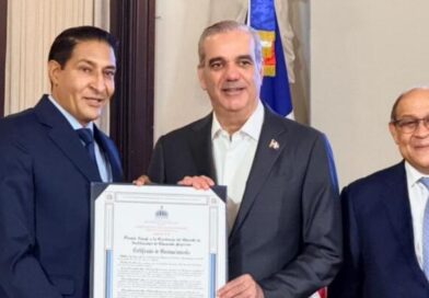 Gobierno reconoce la excelencia docente con la entrega de la Medalla al Mérito Magisterial 2026 Gobierno reconoce la excelencia docente con la entrega de la Medalla al Mérito Magisterial 2026