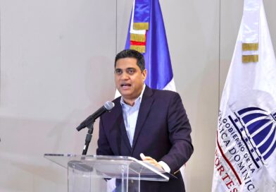 Kelvin Cruz anuncia incentivos para medallistas de Juegos Centroamericanos y del Caribe