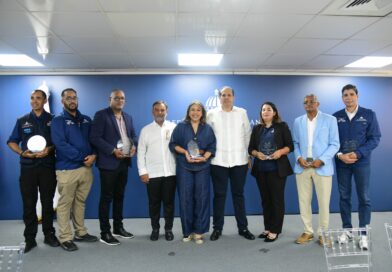 Ministerio de Salud reconoce labor del Equipo Médico de Emergencia tras misión humanitaria en Venezuela