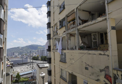 Se eleva a 273 los muertos por terremoto en Colombia en medio de polémica por las ayudas Se eleva a 273 los muertos por terremoto en Colombia en medio de polémica por las ayudas