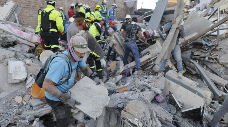 Sube a 169 el número de muertos y a 668 el de heridos por el terremoto en Colombia