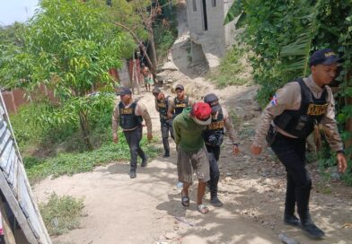 <a href="https://n.com.do/2026/08/31/arrestan-63-personas-y-ocupan-12790-gramos-de-drogas-durante-operativos-en-santiago-y-puerto-plata/">Arrestan 63 personas y ocupan 12,790 gramos de drogas durante operativos en Santiago y Puerto Plata</a>