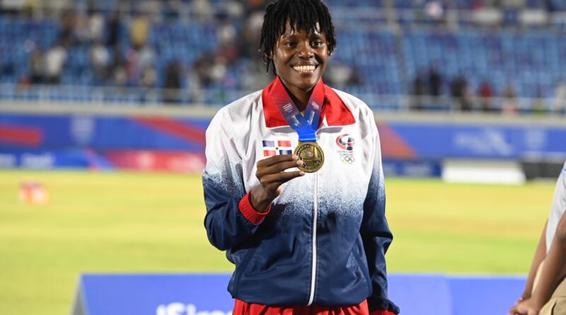 Marileidy Paulino fue implacable en los 400 metros ante el frenesí de los dominicanos