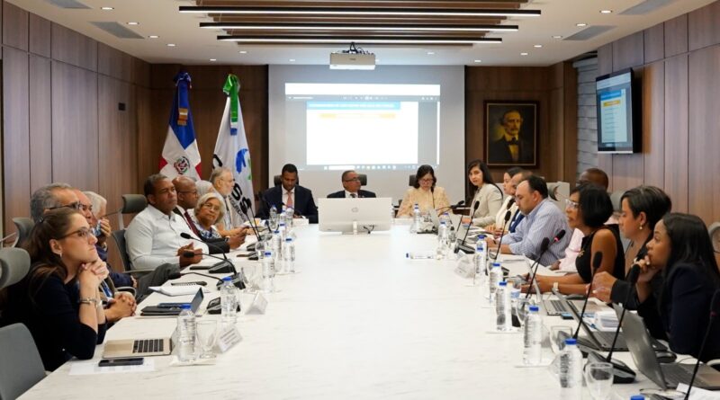 CNSS evalúa propuesta para la creación de un Fondo de Medicamentos de Alto Costo