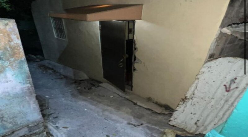 Rescatan a mujer en momentos que era víctima de violencia doméstica y detiene a su pareja sentimental en Los Guandules