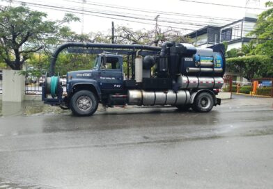 Alcaldía intensifica operativos de poda y limpieza preventiva ante incidencia de aguaceros en la capital