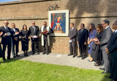 Abinader pide al pueblo dominicano orar por la salud del papa León XIV desde el Vaticano Abinader pide al pueblo dominicano orar por la salud del papa León XIV desde el Vaticano