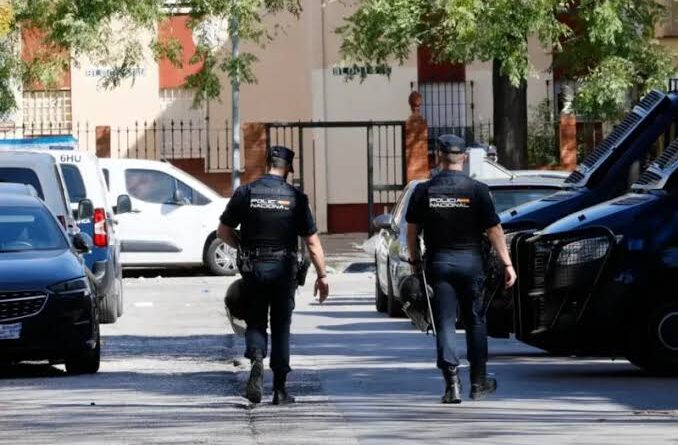 Cae en España una banda que facilitaba la entrada de migrantes dominicanos en Europa