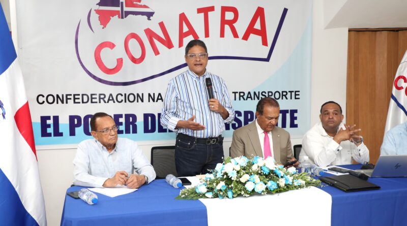 INTRANT fortalece diálogo con transportistas y crea comisión para revisión de expedientes